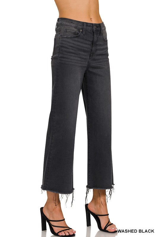 Cropped High-Rise Wide Leg Jeans •Black•