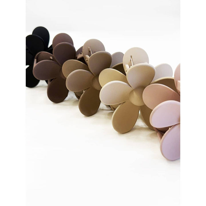 Matte Neutral Color Daisy Hair Clips: MIX COLOR