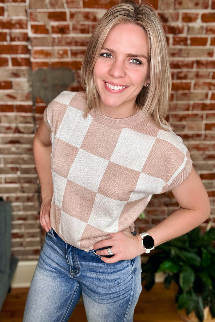 Checkered Round Neck Cap Sleeve Knit top