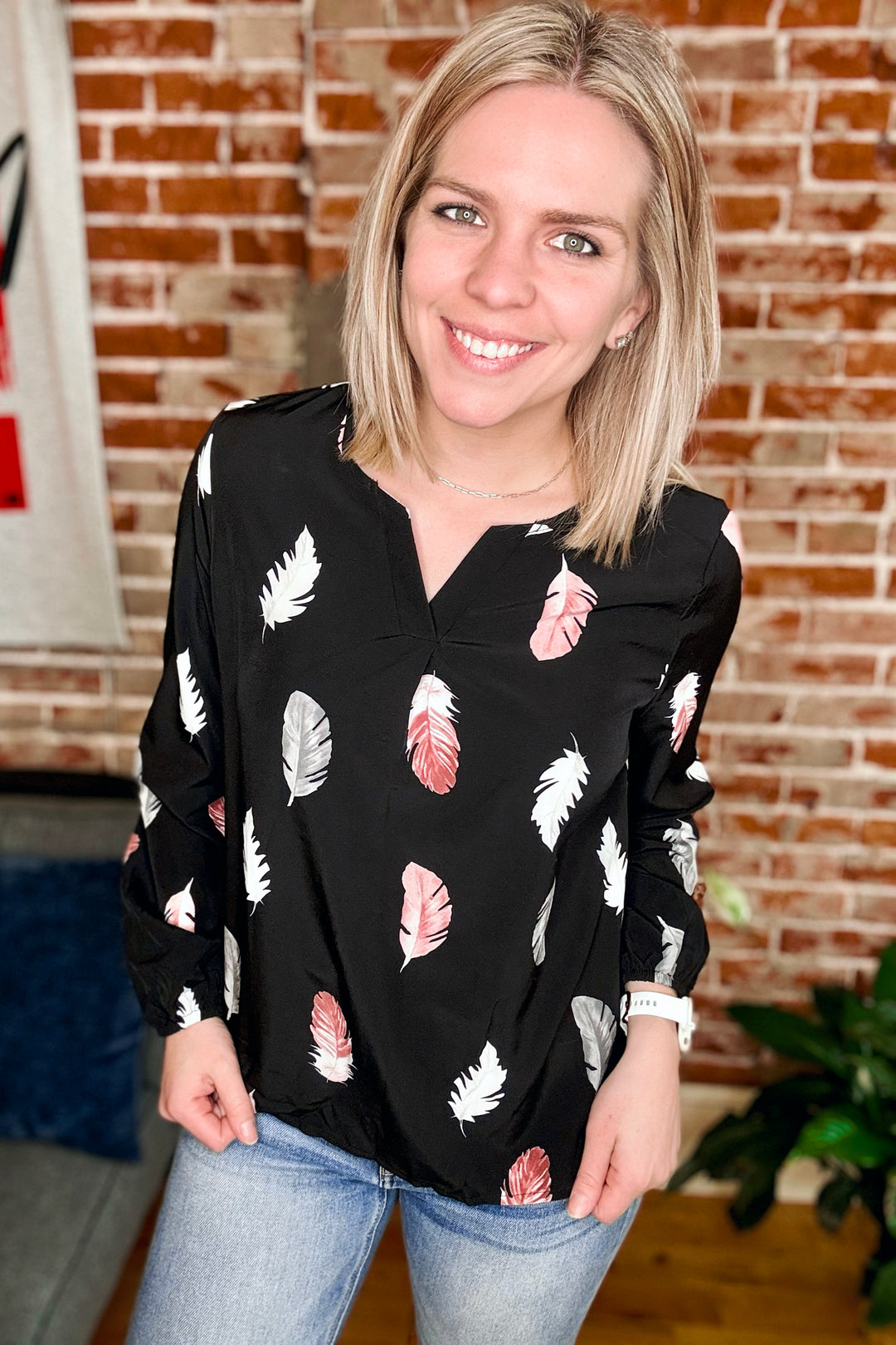 Feather Print Notched Balloon Sleeve Top