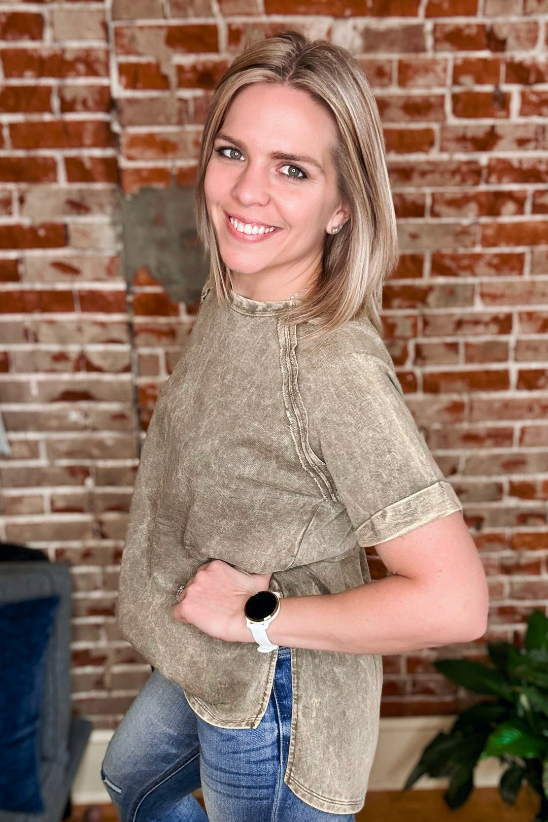Acid Wash Cuff Sleeve Short Sleeve Top •Mocha•