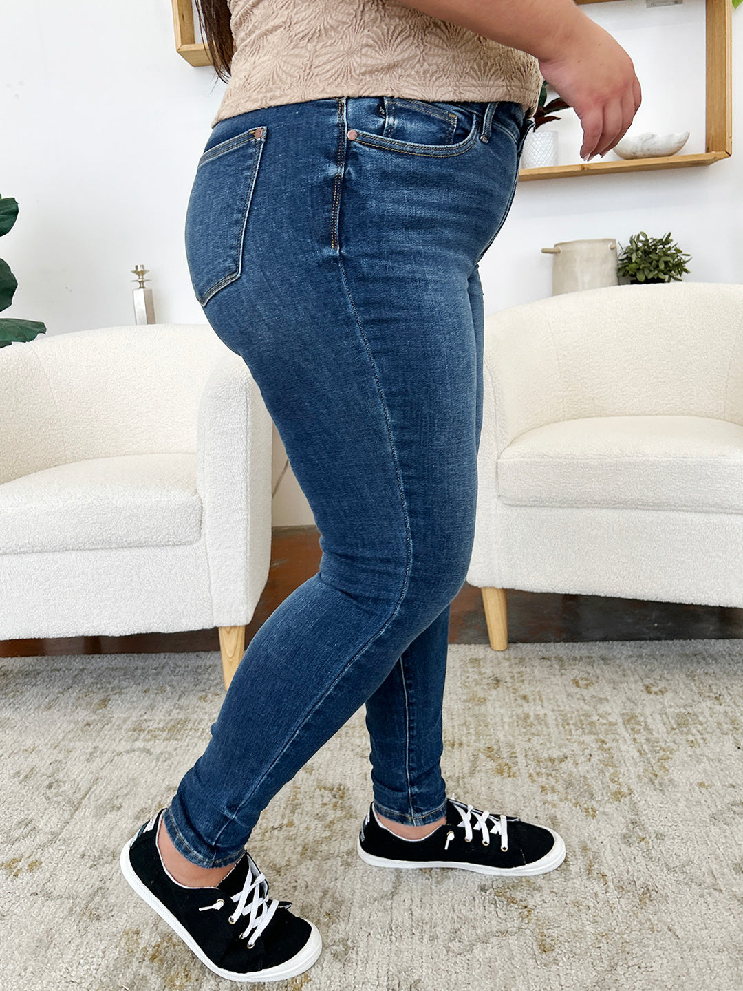 Judy Blue Classic Handsand Skinny Jeans *ONLINE EXCLUSIVE*